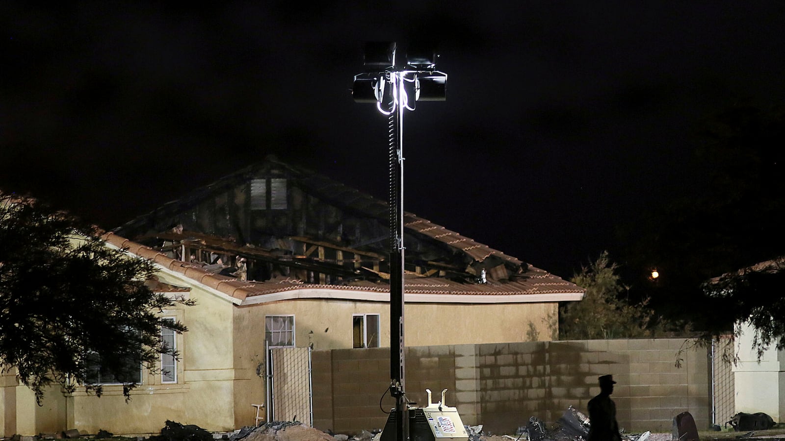 cheats/2014/06/05/military-jet-crashes-into-homes/140605-military-crash-cheat_byhpwo