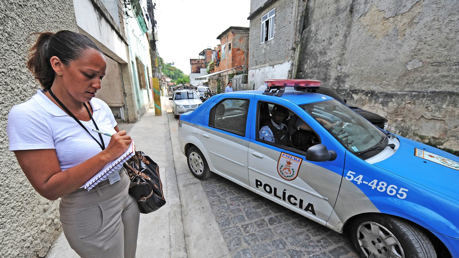 articles/2012/12/04/women-in-the-world-summit-kicks-off/brazil-female-police-witw-rossiter-tease_fn7qwz