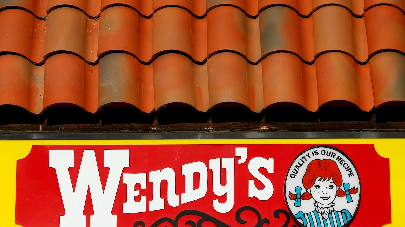 cheats/2017/01/04/wendy-s-tweets-pepe-the-frog-meme/170104-wendys-pepe-tweet-cheat_uk5h29