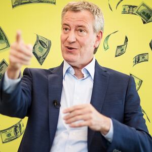 190524-deblasio-cash-tease_lvs8wo