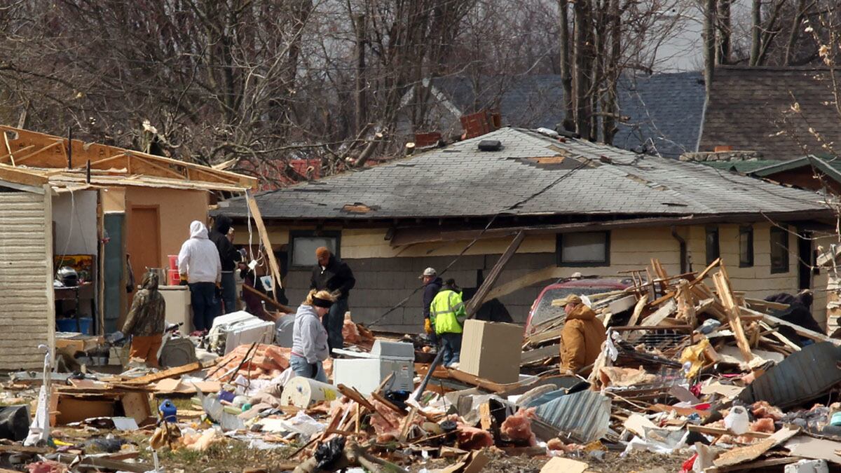 cheats/2012/03/04/baby-found-after-tornado-dies/indiana-tornado-cs_vcs4zn