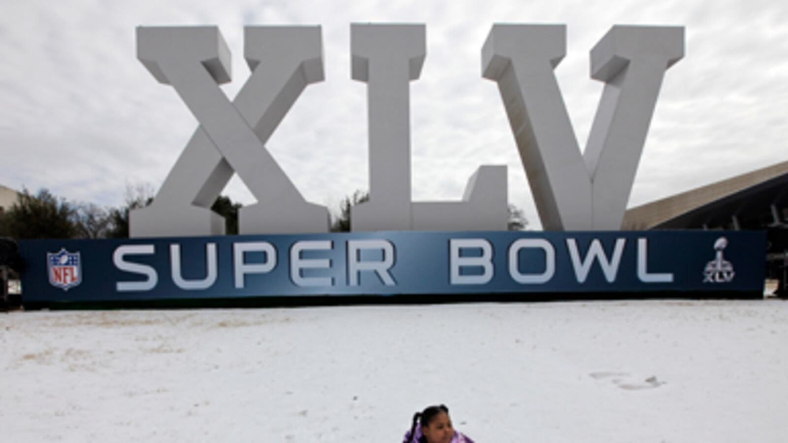 articles/2011/02/04/super-bowl-the-best-that-never-was/bissinger-super-bowl_157735_aegtkt