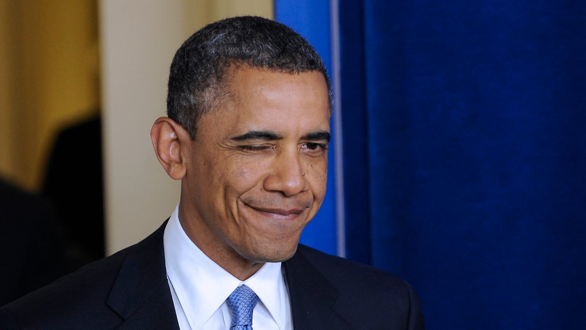 articles/2013/01/03/obama-s-fiscal-cliff-sanity-proves-he-s-no-secret-agent-of-destruction/medved-obama-cliff-lesson-tease-embed_xtojl6