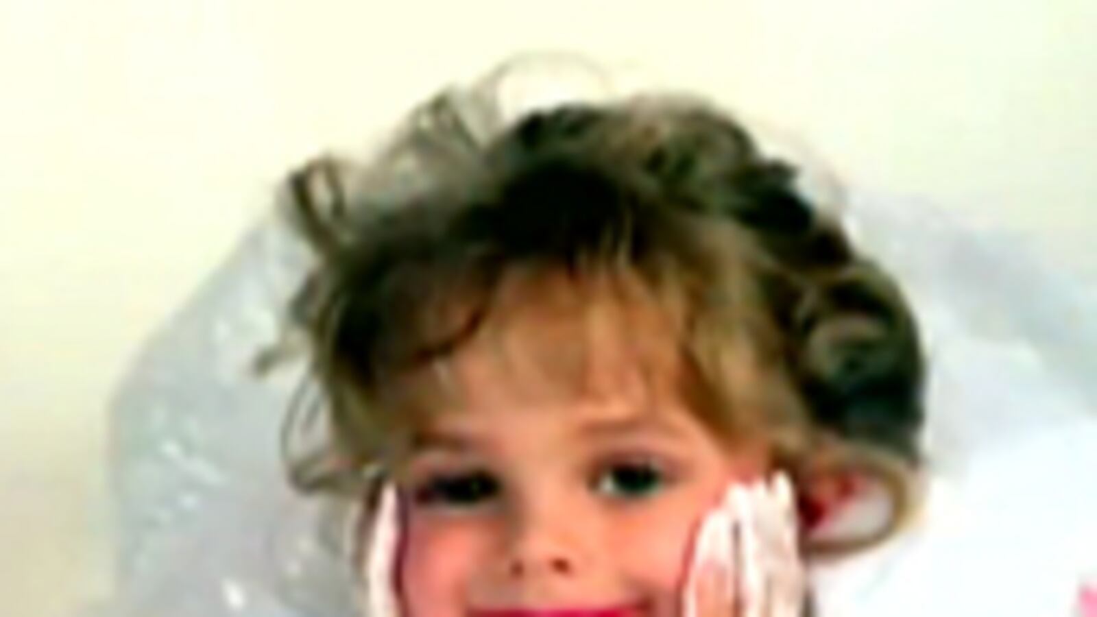 articles/2010/09/28/jonbenet-ramsays-brother-questioned-lawrence-schiller-reports/video-jon-benet_129843_jgnlvc