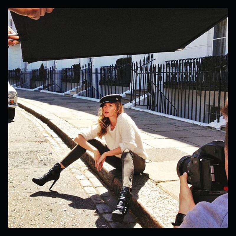 galleries/2013/05/04/rachel-zoe-cara-delevingne-more-fashion-instagrams-photos/11_Gisele_Bundchen_pxlbgu