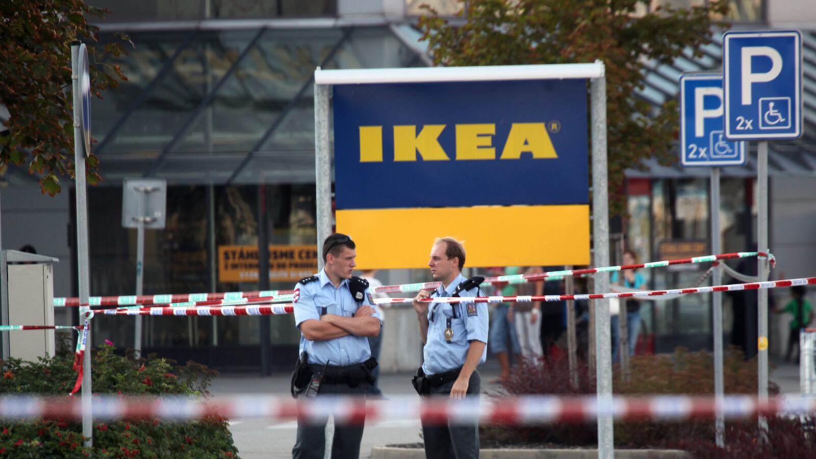 cheats/2011/10/08/two-men-arrested-for-bombing-ikeas/ikea-explosions-europe-cheat_ixm1k4