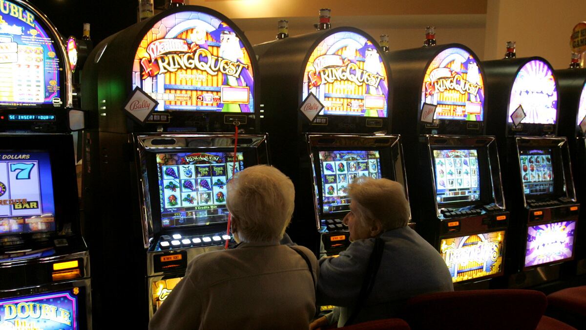 cheats/2011/10/28/nyc-gets-first-casino/casino-new-york-cheat_rqod9x