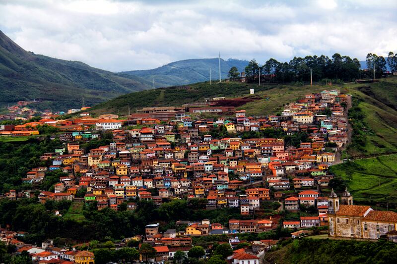 articles/2013/11/29/two-chickens-an-old-guitar-and-a-group-of-strangers-a-life-changing-feast-in-brazil/131127-langbein-brazil-NEW_a8vvk6