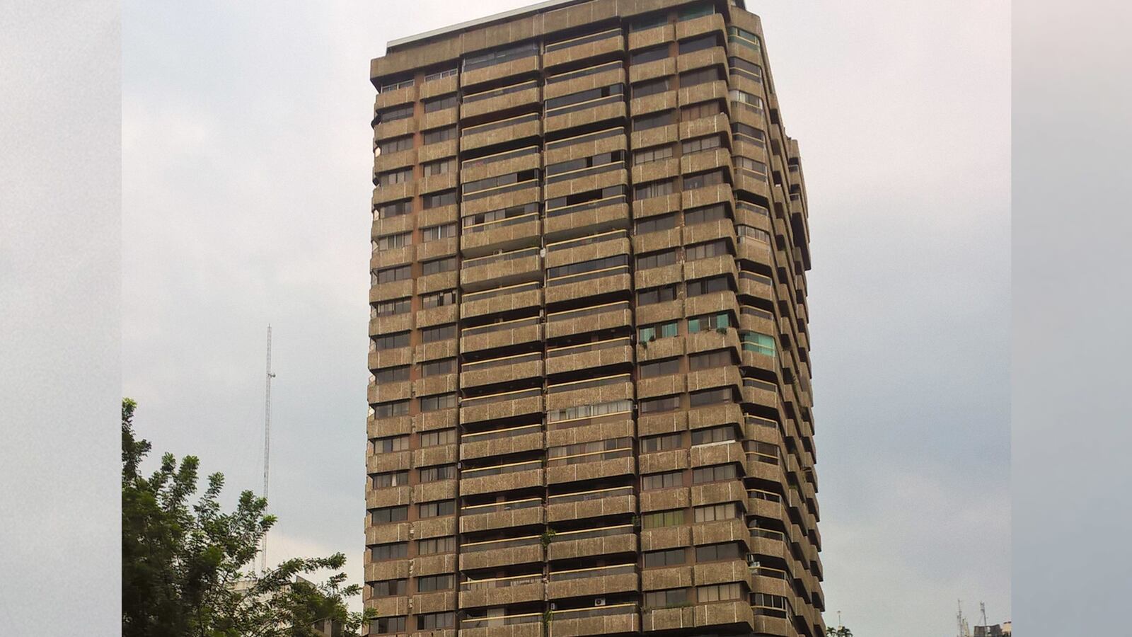 articles/2016/07/05/can-a-whole-nation-have-ptsd/160704-Leaning-Tower-of-Ecuador-tease_jocjvg