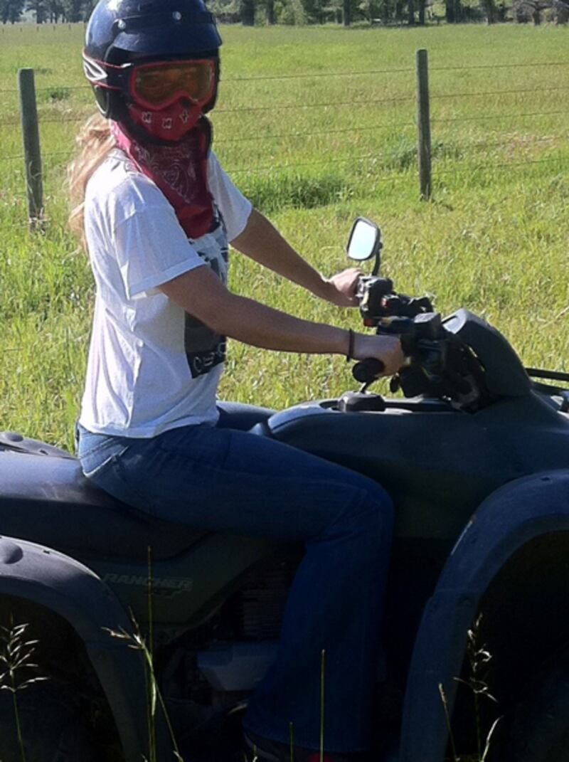 galleries/2011/07/31/best-celebrity-twitter-pictures/olivia-wilde-twitpic_pj0y3p