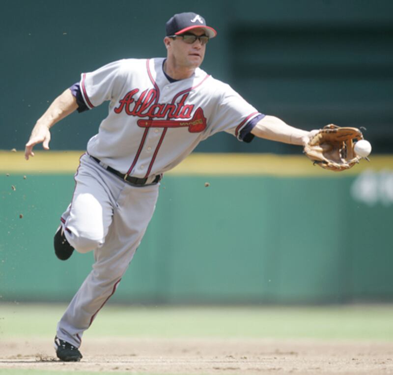 galleries/2011/10/05/baseball-s-most-overpaid-and-underpaid-players-photos/marcus-giles-baseball-salaries_ykwthl