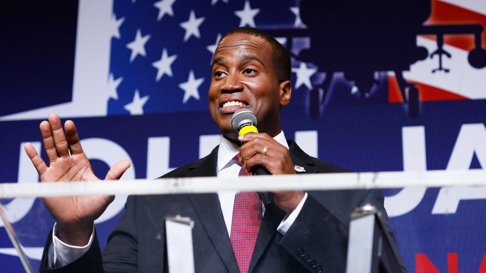 200303-Lachlan-John-James-tease_uh4csg