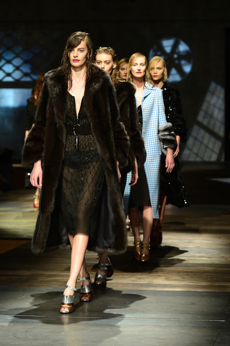 galleries/2013/02/26/from-gucci-to-dolce-gabbana-the-best-of-milan-fashion-week-photos/130225-milan-fashion-wrap-10_oqthmm