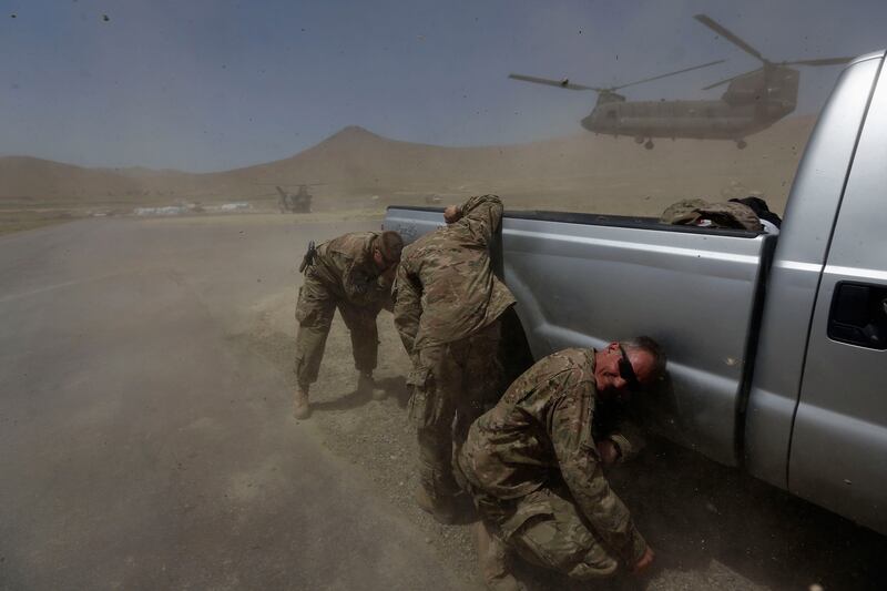 galleries/2013/06/19/karzai-takes-control-of-afghanistan-photos/130618-afghanistan5_azc5wj
