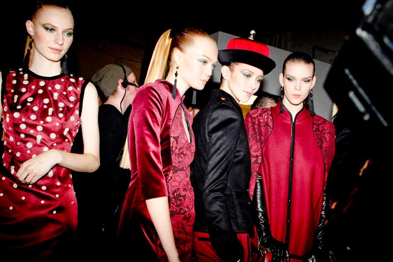 galleries/2012/02/11/backstage-at-jason-wu-fall-2012-show-photos/jason-wu-12_wbj4f5