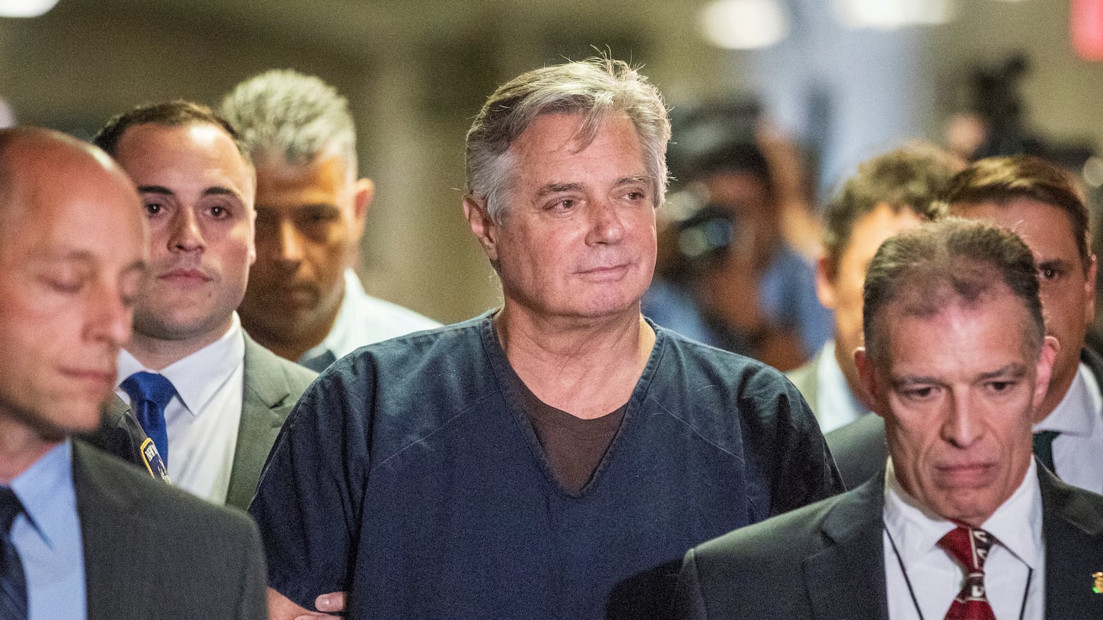 2019-06-27T194003Z_816727096_RC1ECB1EFEC0_RTRMADP_3_USA-TRUMP-MANAFORT_ty8uzo