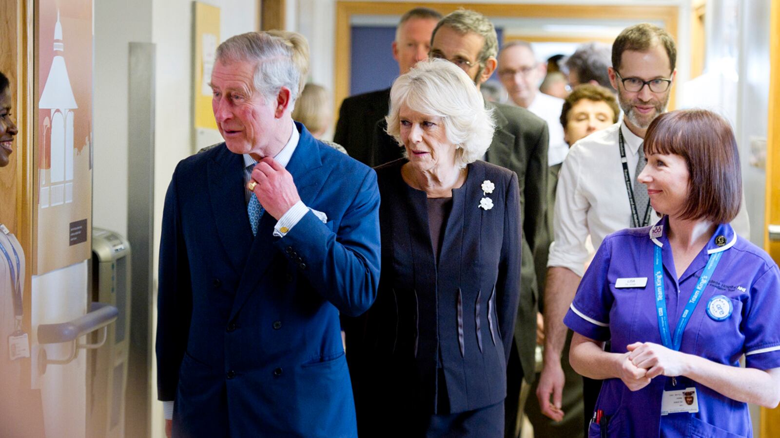 articles/2013/03/21/man-charges-charles-s-car/charles-camilla_giaxbl