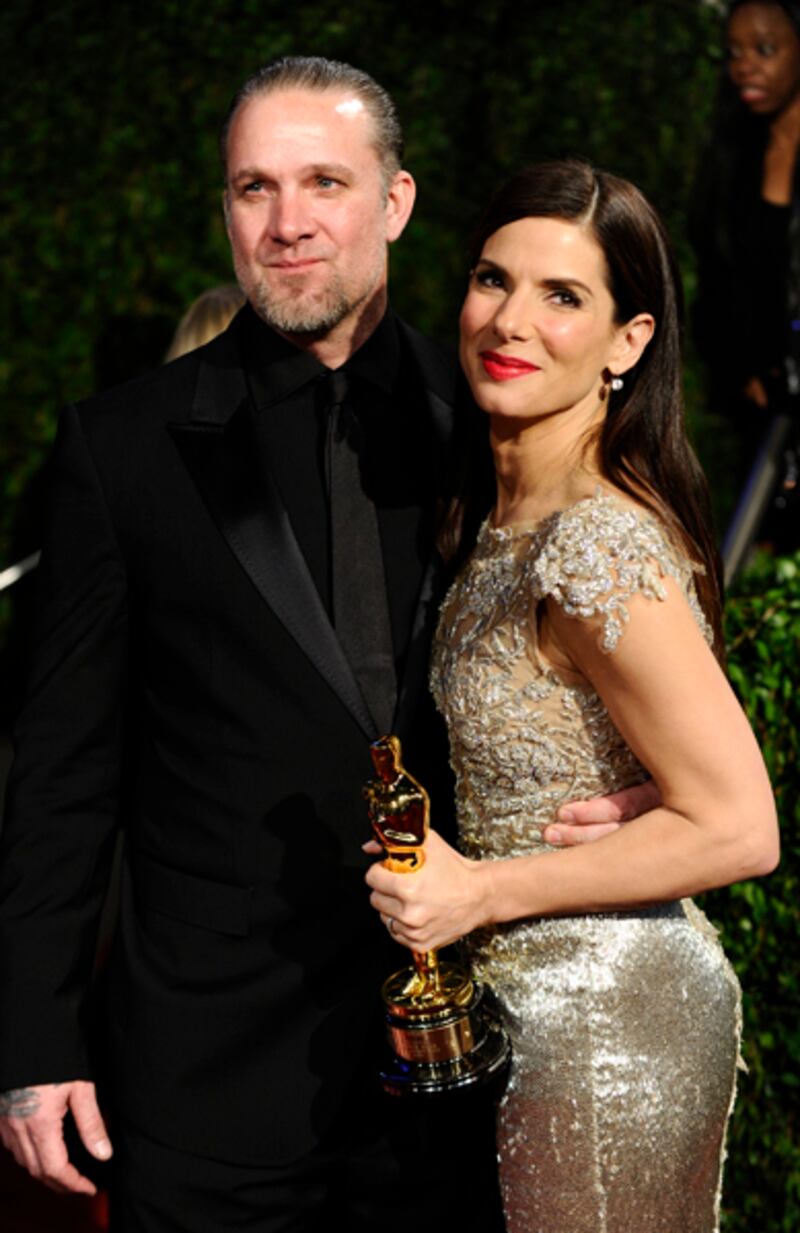 galleries/2012/07/11/tom-cruise-katie-holmes-and-more-quickest-celebrity-divorces-photos/quickie-divorces-bullock_lq1ysd