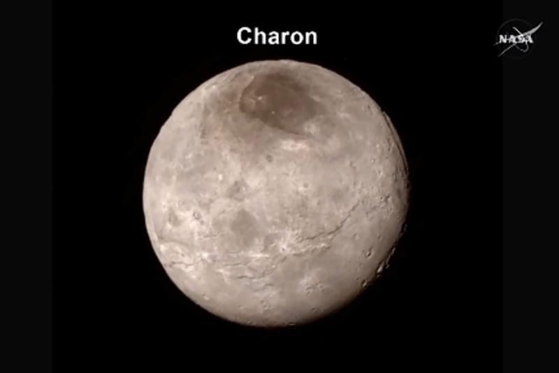 cheats/2015/07/15/new-horizons-beams-back-new-pluto-pics/150715-charon-cheat_mhm1fu