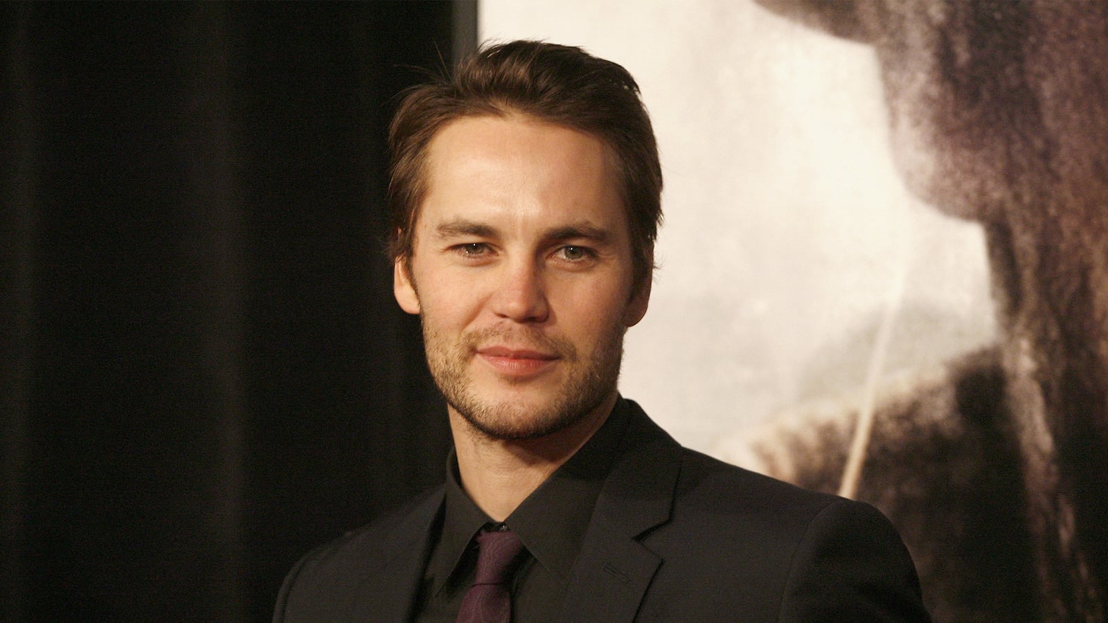 articles/2014/11/01/alright-true-detective-you-got-me-taylor-kitsch-is-a-woman-s-man/141031-bugbee-taylor-kitsch-tease_fozfxy