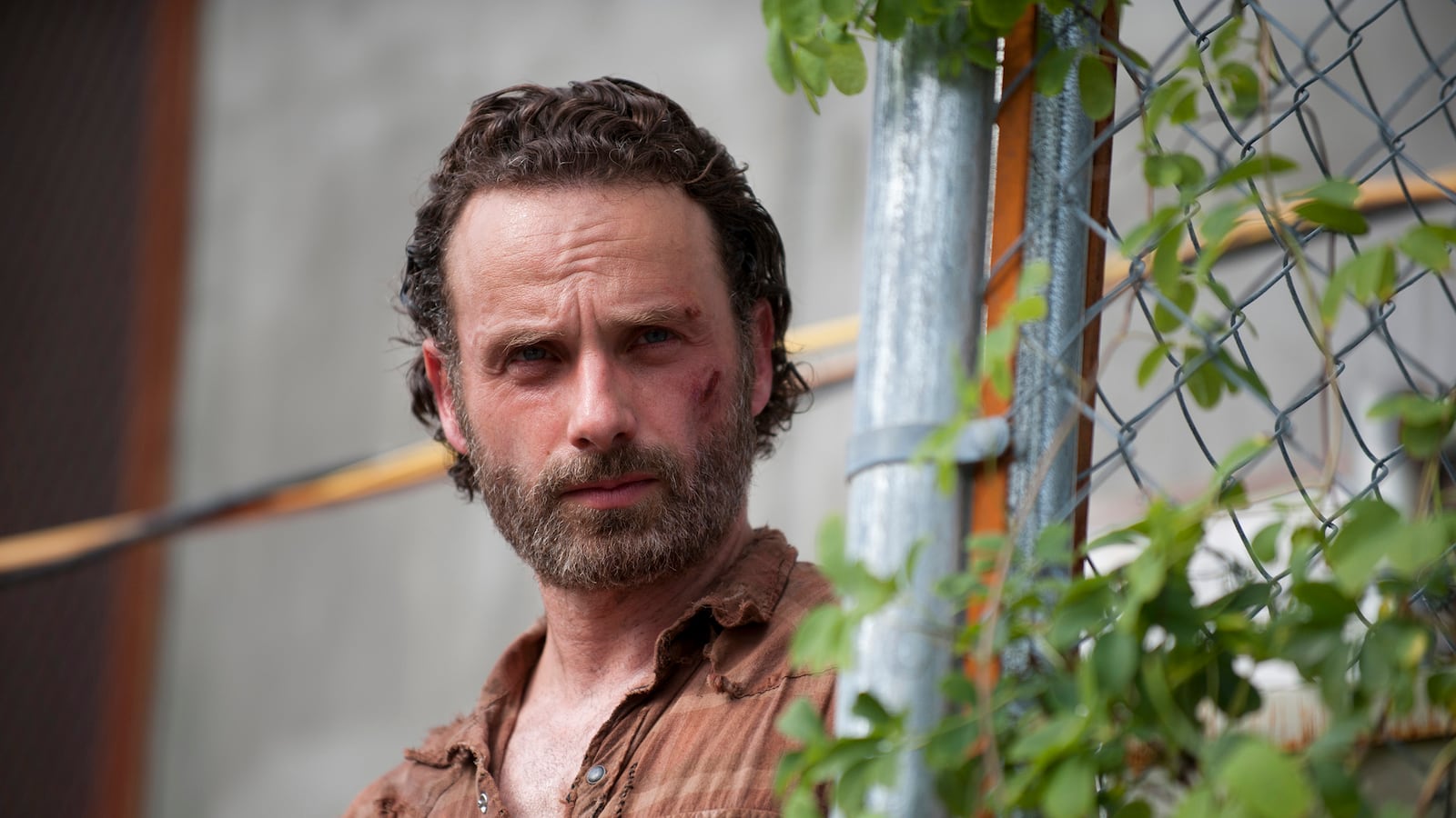 articles/2014/03/31/the-walking-dead-star-andrew-lincoln-on-the-terminus-cannibals-theory-season-finale/140331-leon-grimes_z4nn8o