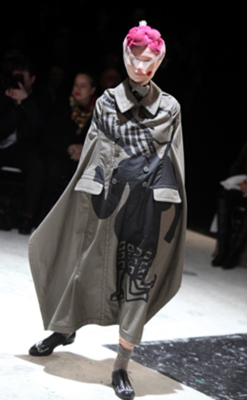 galleries/2009/03/11/paris-fashion-week/paris-fashion-week-2-1_op1r9c