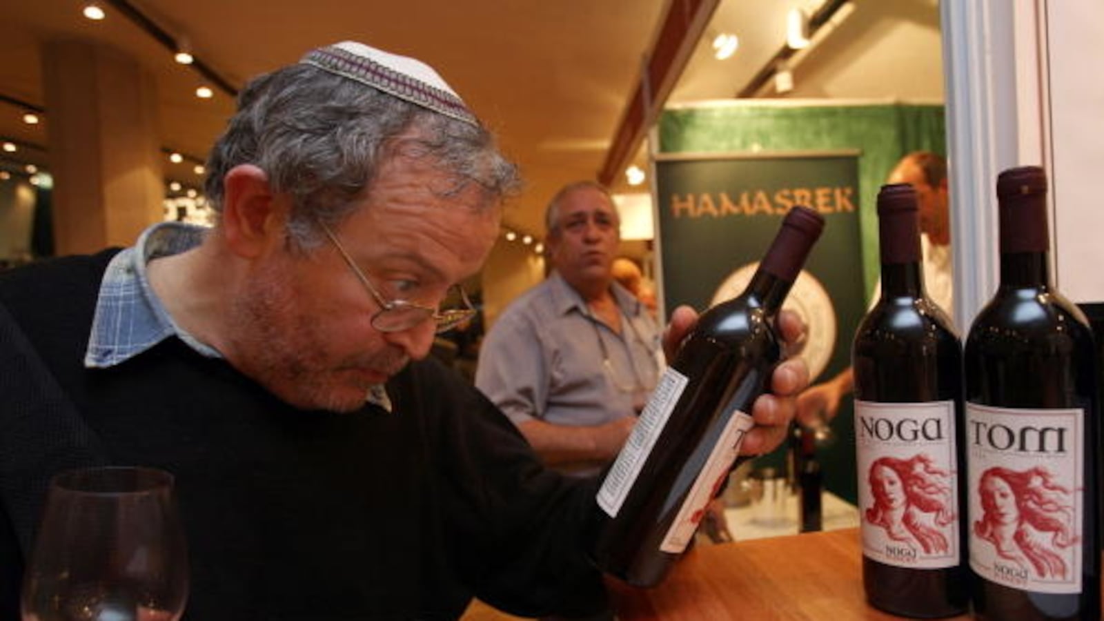 articles/2012/10/16/stick-a-label-on-it-israel/wine-openz-jpeg_aas6w1