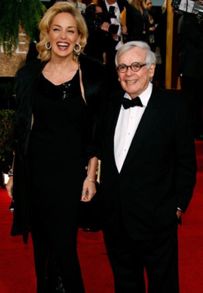 galleries/2009/08/27/dominick-dunne-1925-2009/dunne-3_t0kvlp