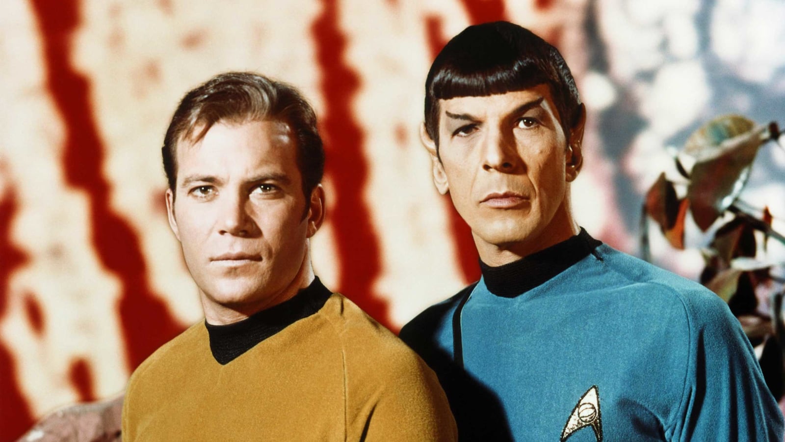 articles/2015/02/28/kirk-is-missing-spock-s-funeral-william-shatner-explains-why-he-can-t-make-leonard-nimoy-s-funeral/150228-stern-nimoy-and-shatner-tease_cqawzb