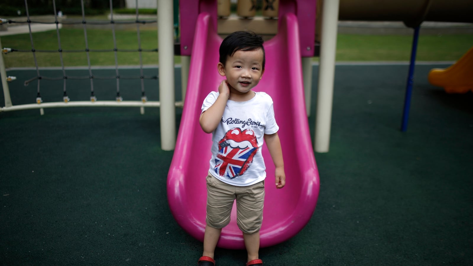 cheats/2014/11/07/china-s-planned-baby-boom-falters/141107-china-child-policy-cheat_fnjlib