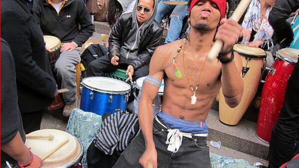 cheats/2011/11/20/occupy-stages-24-hour-drum-circle/bloomberg-house-crum-circle-cs_km2jht