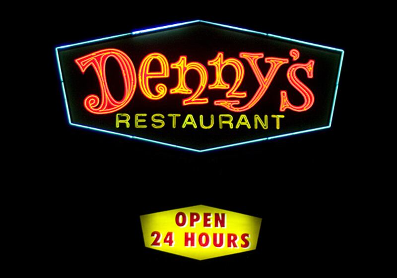 galleries/2011/03/14/deadliest-fish-dishes/deadly-seafood---23-dennys_pfxt6j