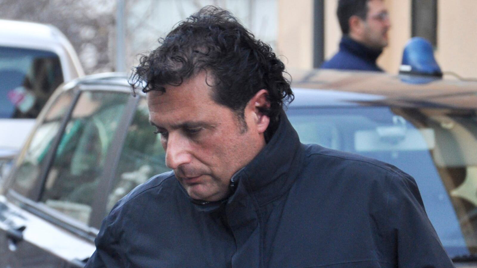 cheats/2012/03/03/costa-concordia-hearing-begins/italy-cruise-ship-tripped-fell-lifeboat-cheat_zzmc3j