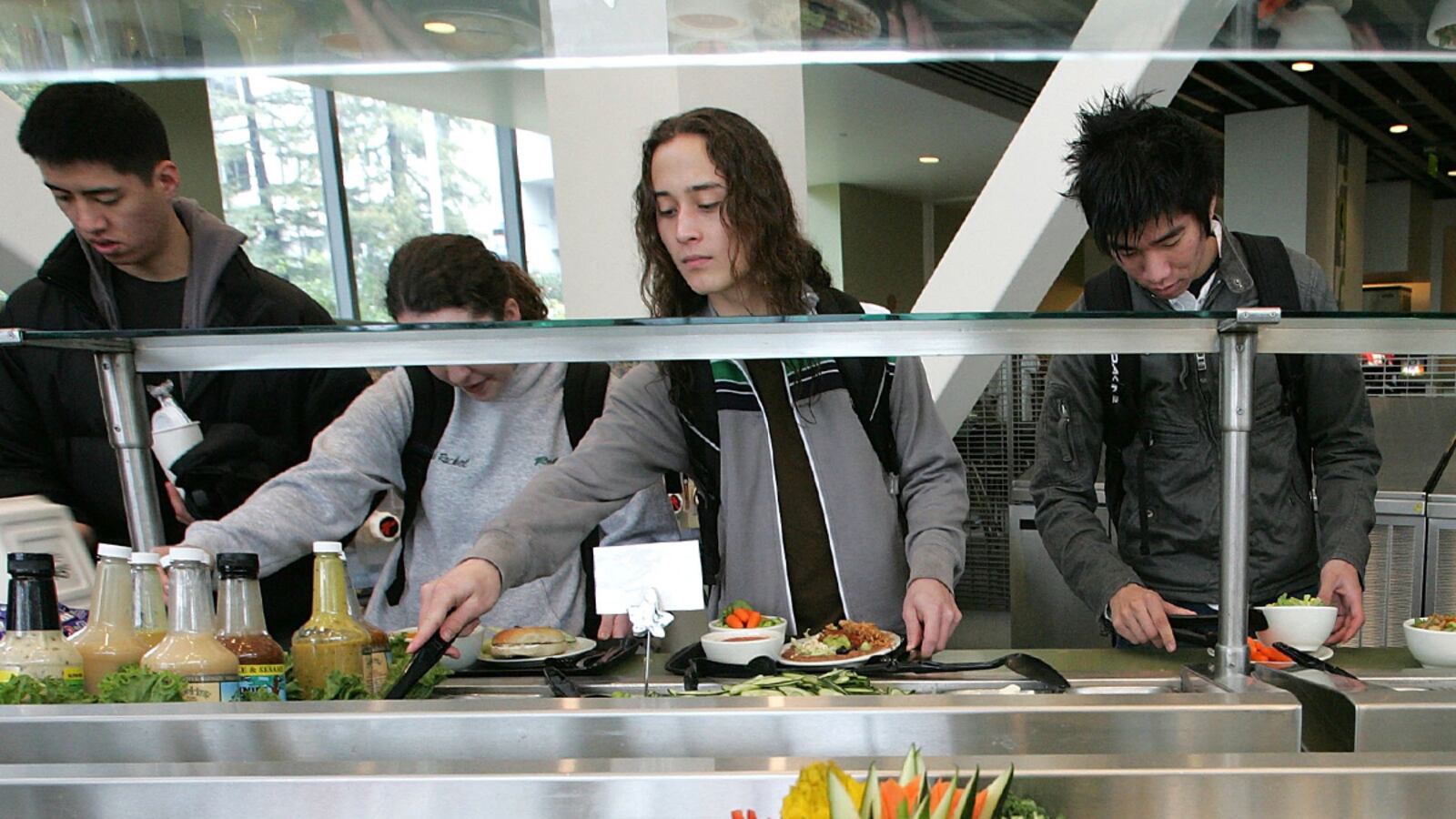 cheats/2011/11/02/study-freshman-15-a-myth/freshman-fifteen-pounds-myth-cheat_ller7l