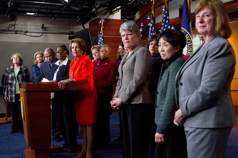 articles/2013/02/12/the-gop-and-violence-against-women/130124-Cottle-Violence-woman-tease_eovtai