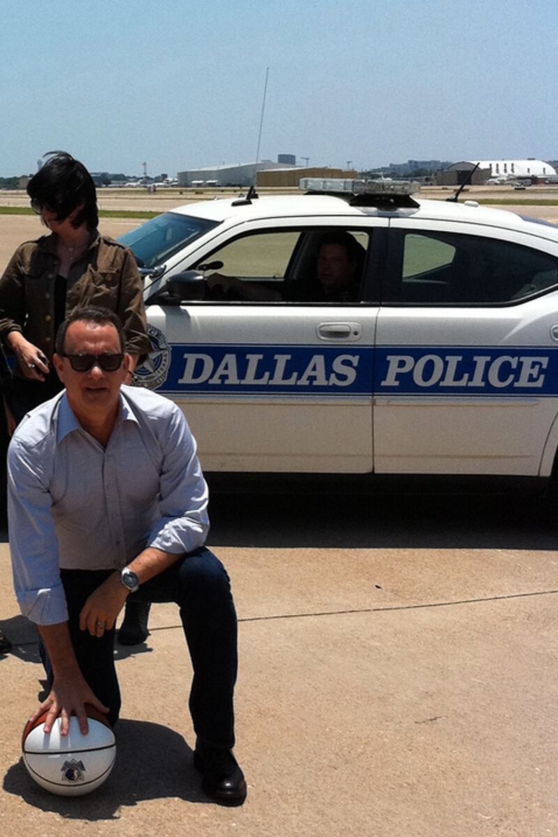 galleries/2011/06/19/best-celebrity-twitter-pictures/tom-hanks-week-in-twit-pics-0619_p6sr85