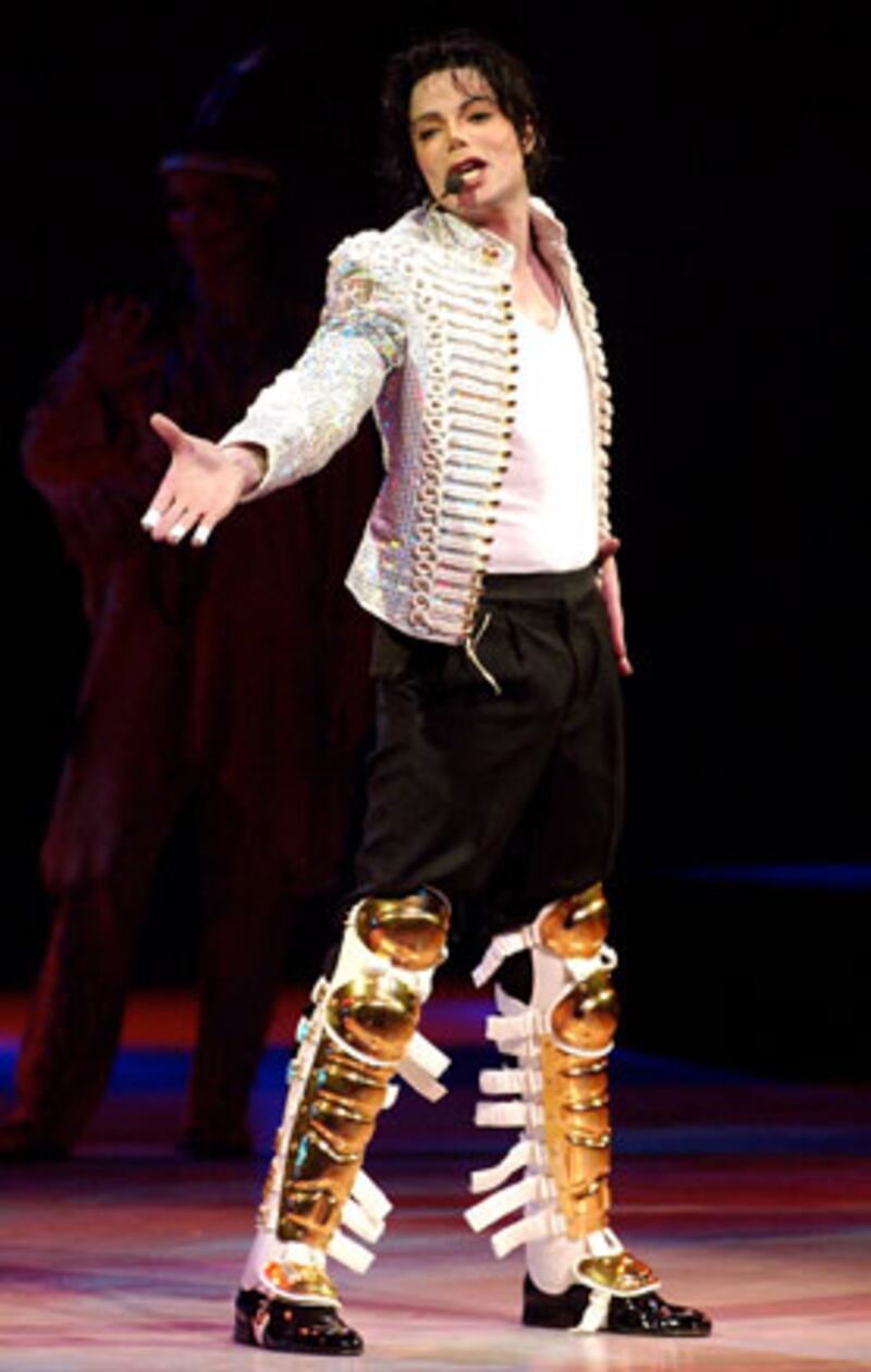 galleries/2009/12/23/celebrity-deaths-2009/celebrity-deaths-2009---michael-jackson_g7vf1w