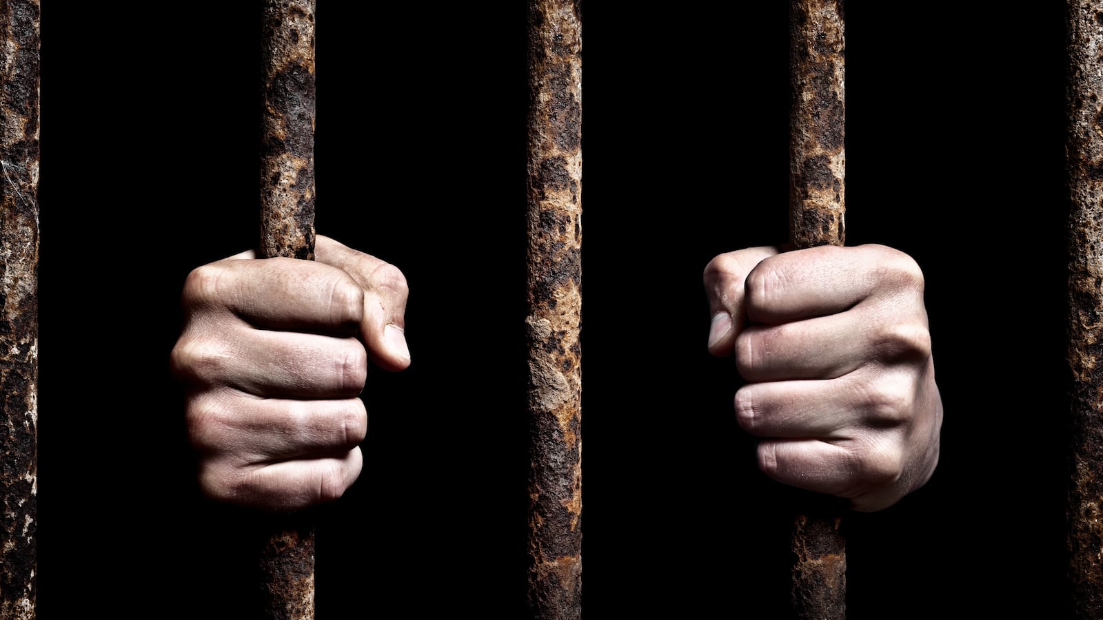 articles/2014/09/17/there-s-no-ignoring-new-prison-rape-statistics/140916-lytton-prisoners-tease_d6htiw