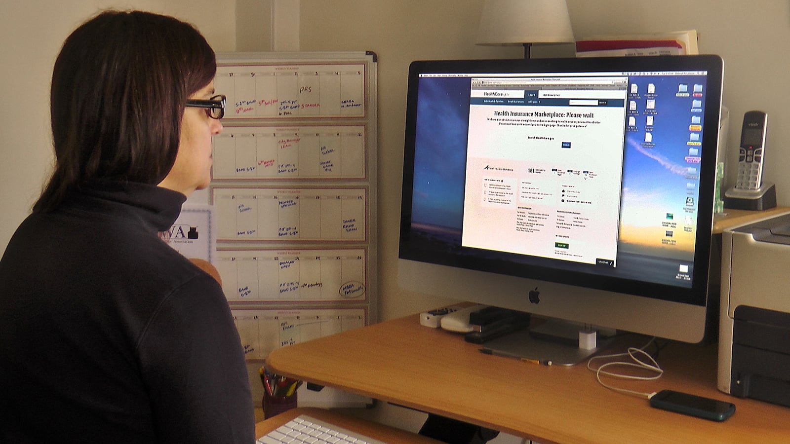 articles/2013/10/01/internal-server-error-scenes-from-obamacare-s-glitchy-rollout/131001-healthcare-website-glitch-ries-tease_wmojwl