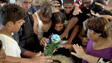 articles/2011/04/09/brazils-school-shooting-what-happened-inside/phillips-brazil-school-shooting_172246_kpdawv