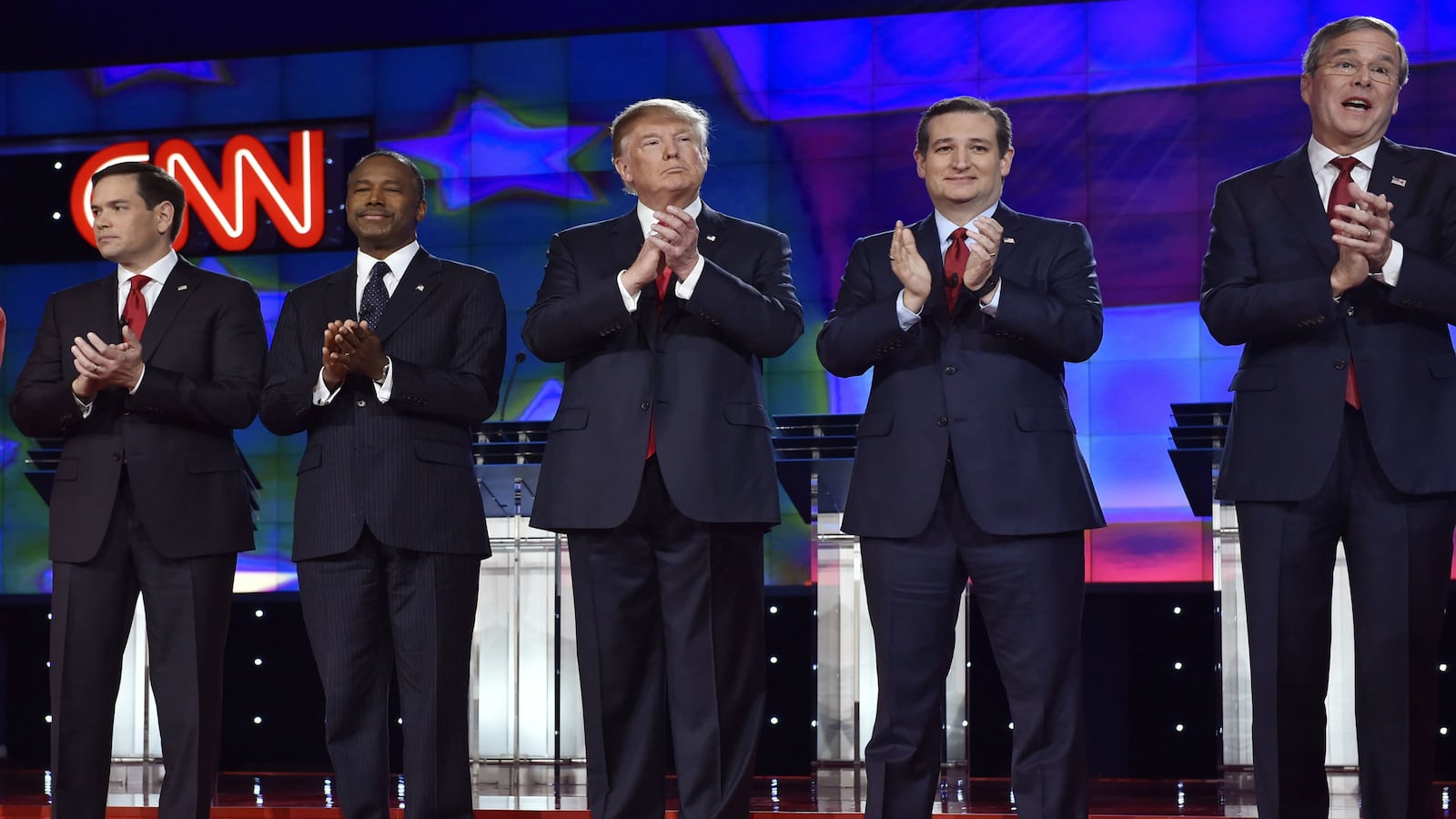 cheats/2015/12/15/jeb-goes-after-trump-in-gop-debate/151216-gop-debate-cheat_jsnj7l