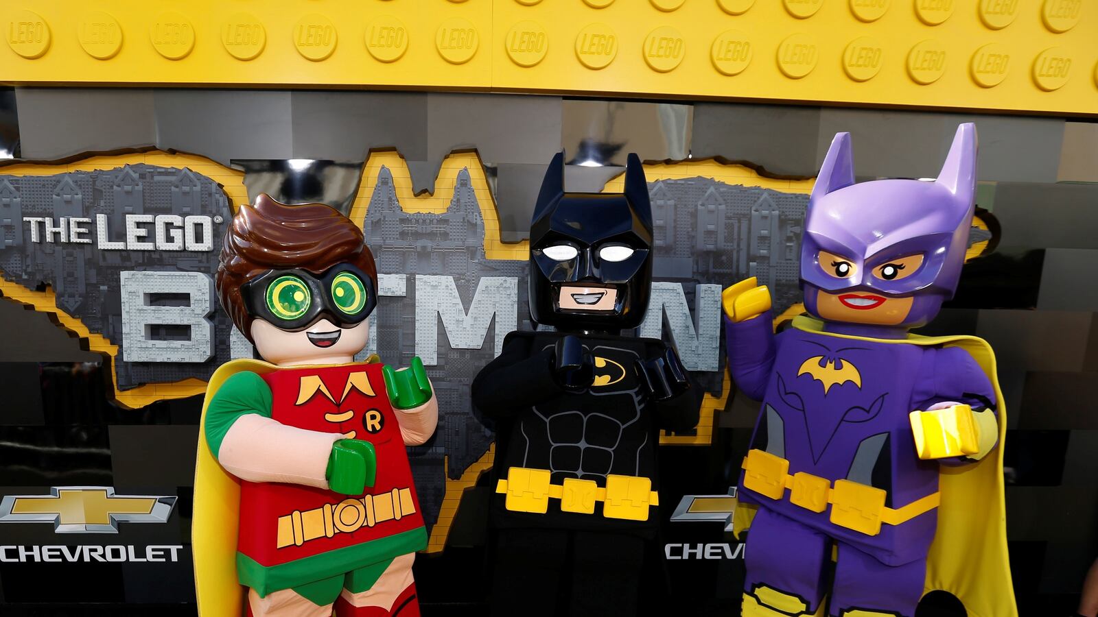 cheats/2017/02/13/lego-batman-topped-weekend-box-office/179213-lego-movie-box-office_nnnj57