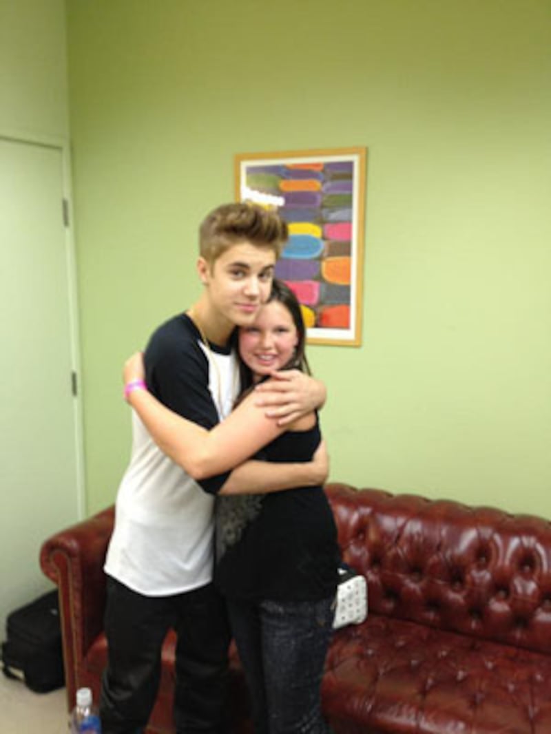 galleries/2012/07/29/barack-obama-lady-gaga-more-celebrity-twitter-pictures-photos/twitpics-120726-bieber_yzkssp