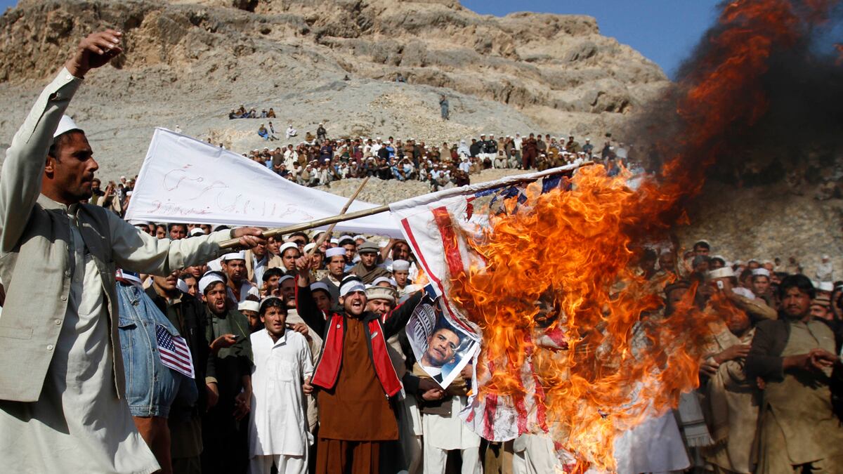 articles/2012/02/27/afghanistan-the-friendship-that-went-up-in-flames/afghanistan-protest-yousafzai_tmatgi