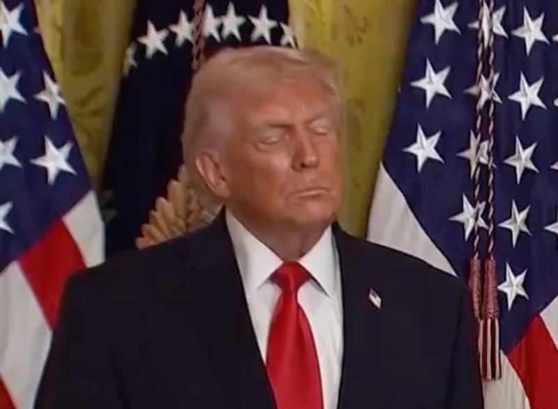 Donald Trump sleepy