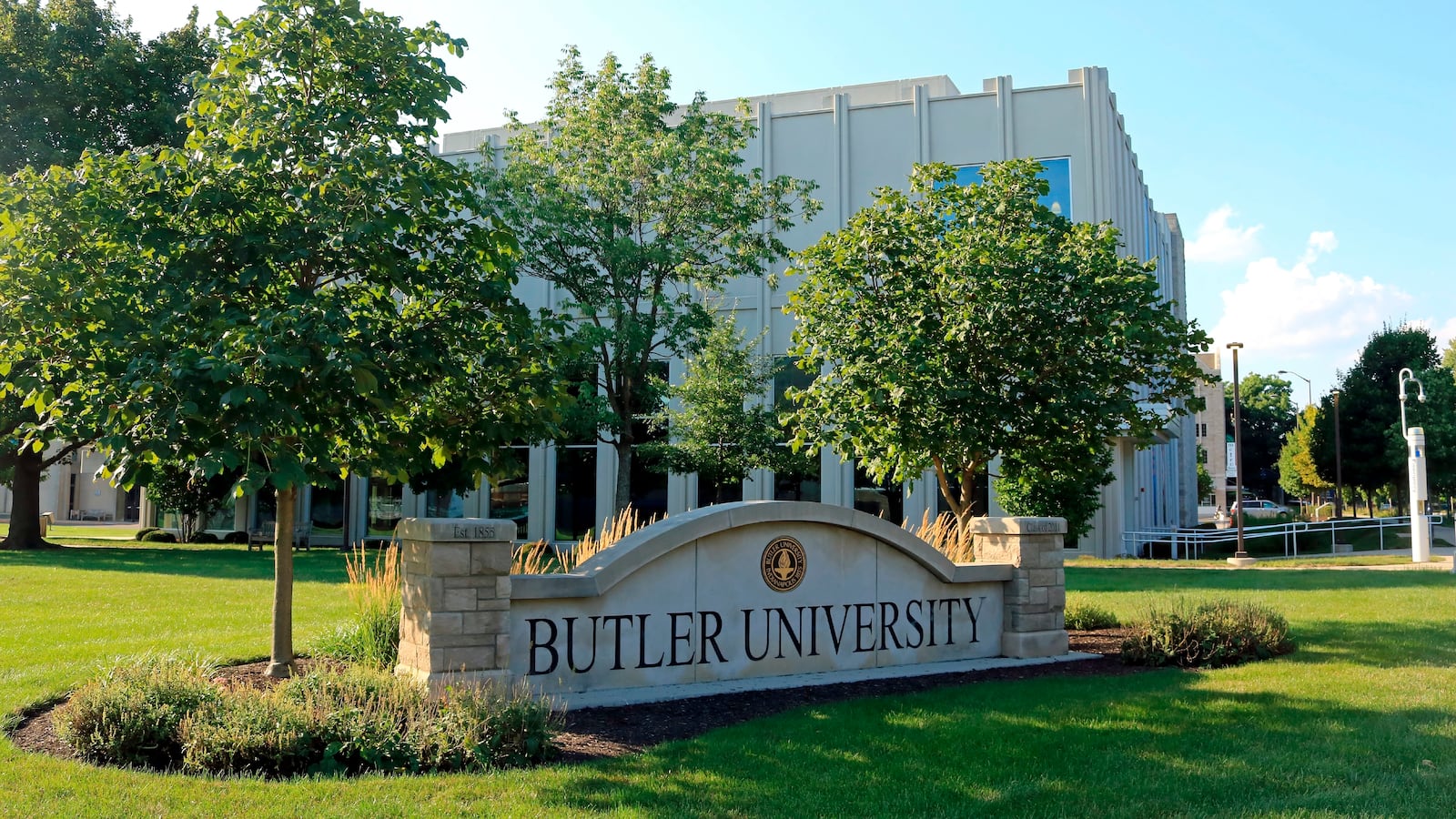 Entrance sign into Butler University in Indianapolis.