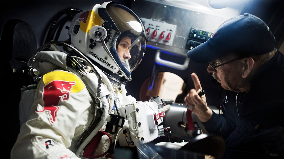 articles/2012/10/09/felix-baumgartner-talks-space-jump-red-bulls-stratos-kittinger-s-record-and-more/Szaniawski-felix-baumgartner-tease-embed_tvuhwk