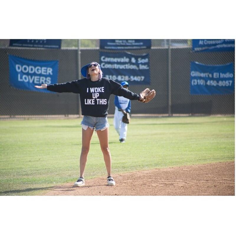 galleries/2014/06/22/the-11-best-fashion-instagrams/140620-fashion-instagrams-nicole-ritchie_yqrcsa