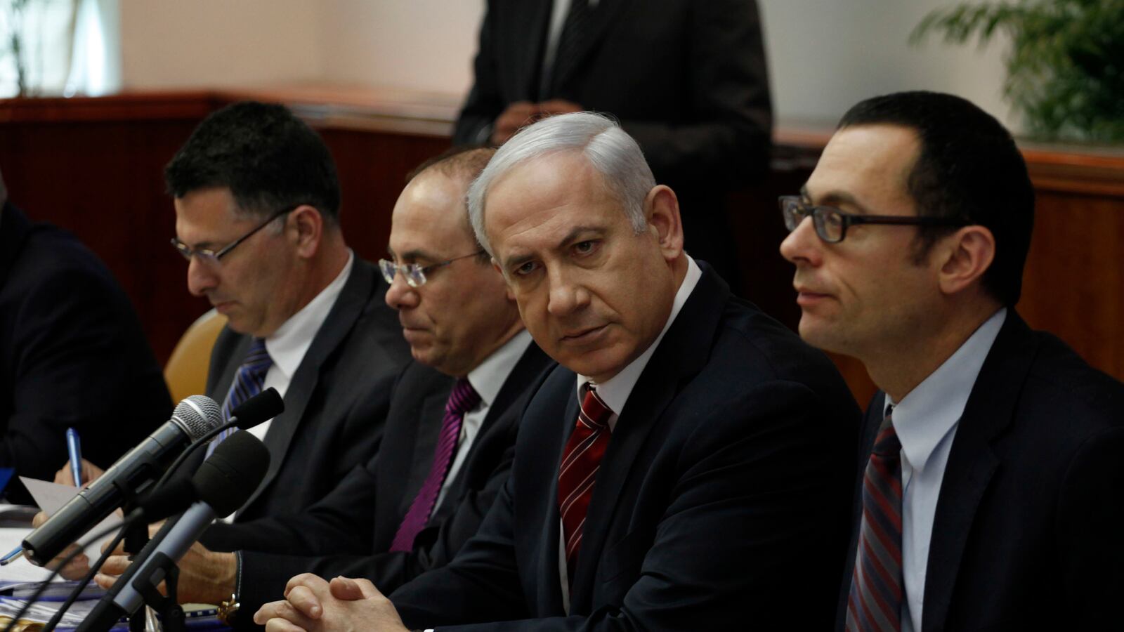 articles/2012/04/02/real-life-not-counterlife/bibi-knesset-openz_z2iml5