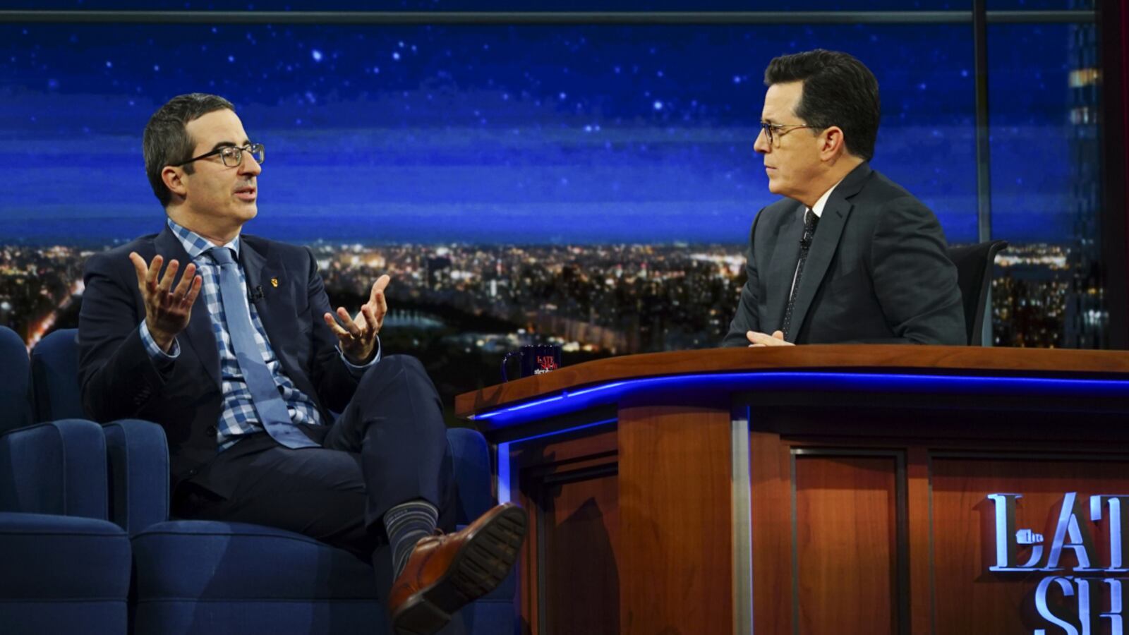 articles/2017/02/08/john-oliver-to-colbert-i-m-concerned-about-my-green-card-status-under-president-trump/170207-wilstein-john-oliver-colbert-tease_uzeh3i